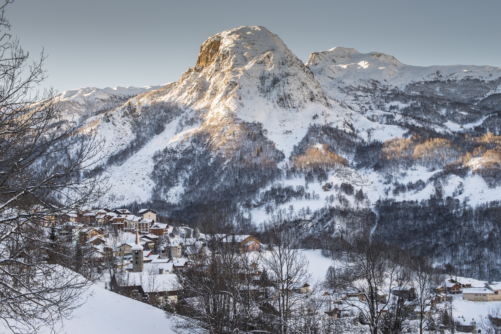 Le Montagnard Le village de Saint-Martin-de-Belleville : vue du village