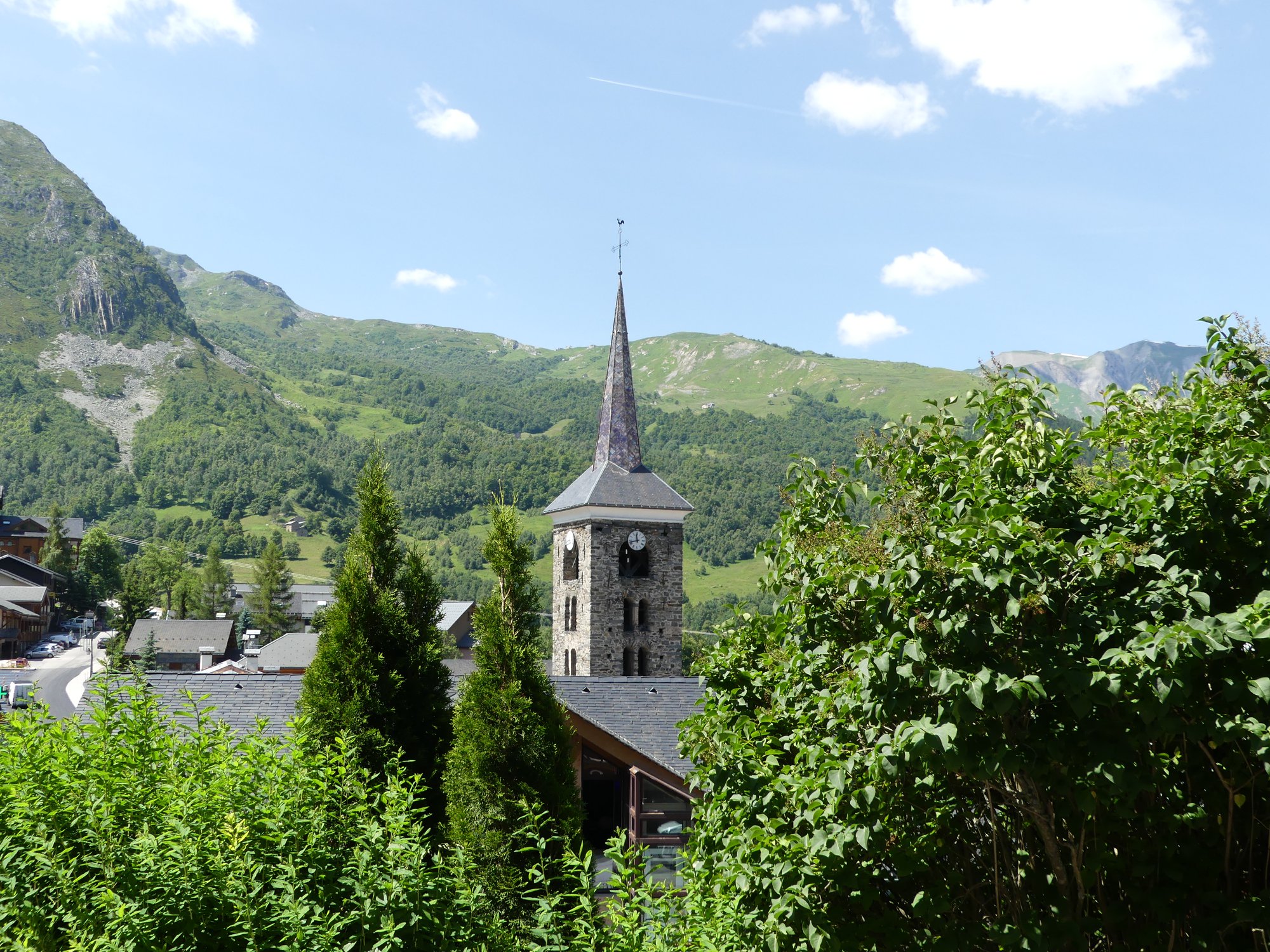 Le Montagnard été clocher saint martin de belleville