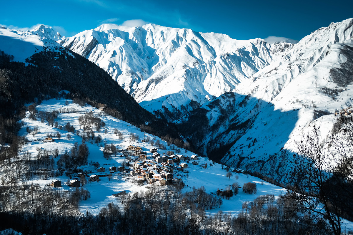 La_Chatelard_et_la_vallee_des_encombres-Matthieu_CELLARD-21453-1200px